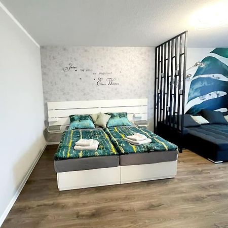 Grosse 3-Zimmer Wohnung, Zentrale Lage. Mülheim an der Ruhr Exteriör bild