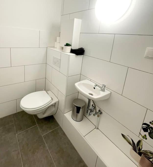 Grosse 3-Zimmer Wohnung, Zentrale Lage. Mülheim an der Ruhr Exteriör bild