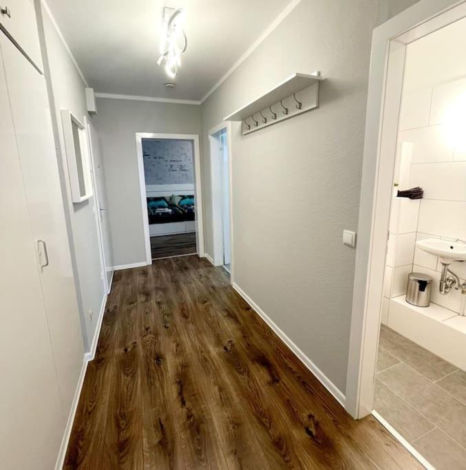 Grosse 3-Zimmer Wohnung, Zentrale Lage. Mülheim an der Ruhr Exteriör bild