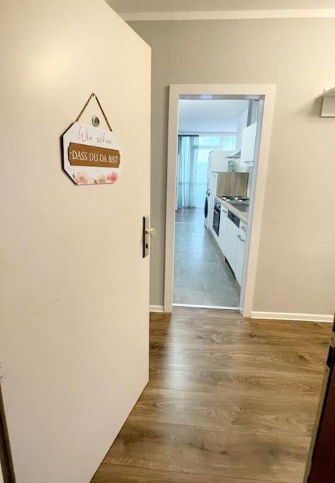 Grosse 3-Zimmer Wohnung, Zentrale Lage. Mülheim an der Ruhr Exteriör bild