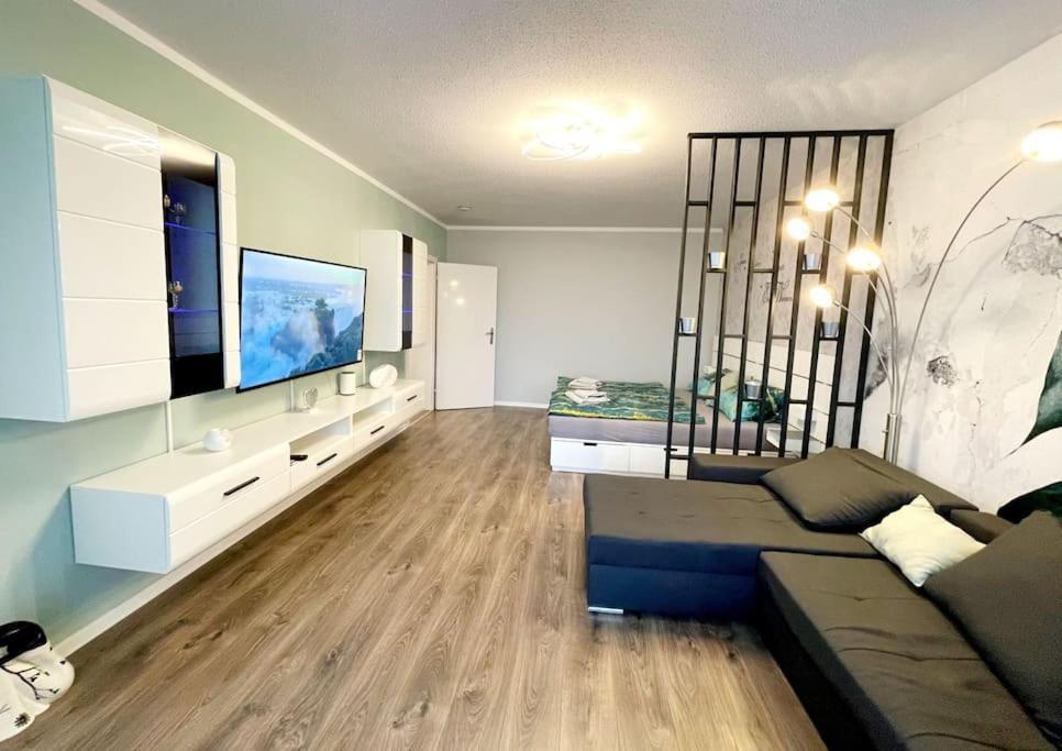Grosse 3-Zimmer Wohnung, Zentrale Lage. Mülheim an der Ruhr Exteriör bild